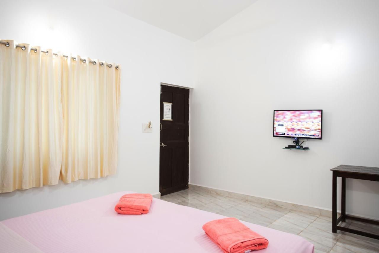Hill Top Nest Vagator Bagian luar foto